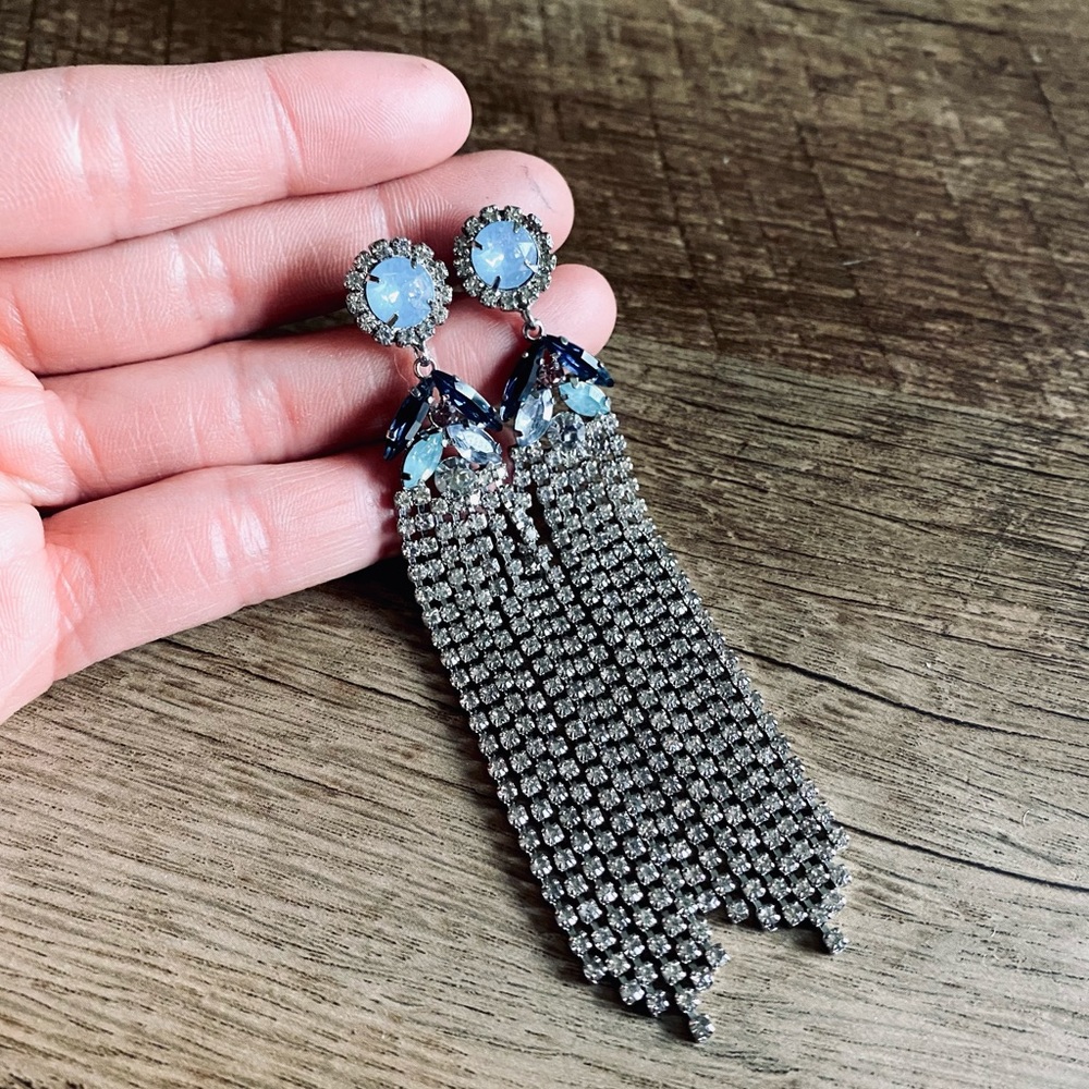 Chloe + Isabel drop earrings